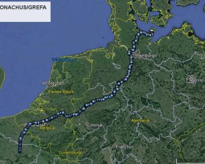Reise des Mönchsgeiers Brinzola von Frankreich über Belgien, die Niederlande und Deutschland bis nach Fehmarn. Image: Proyecto Monachus, google earth
